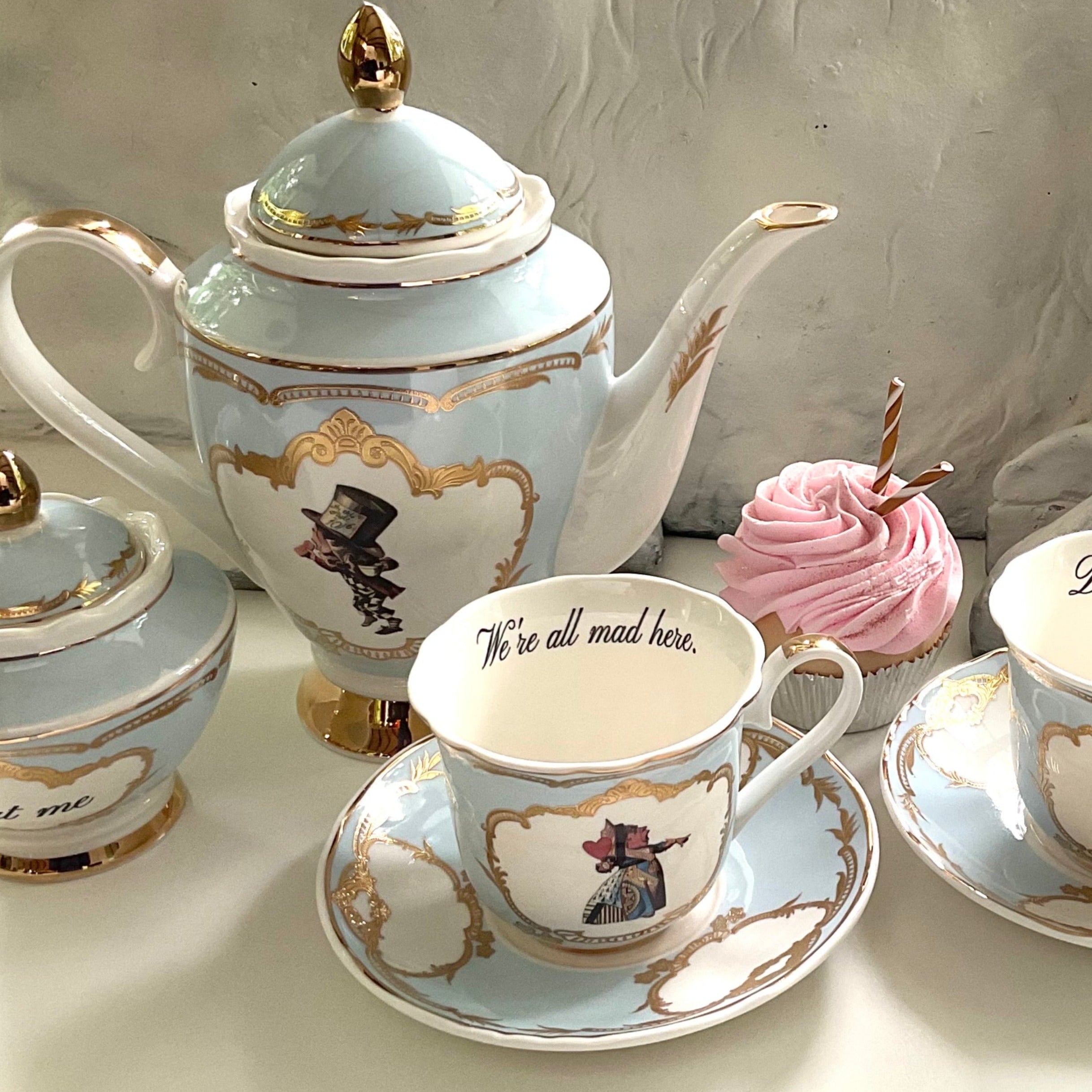 Alice in Wonderland Tea Set, vegan bone china – Angioletti