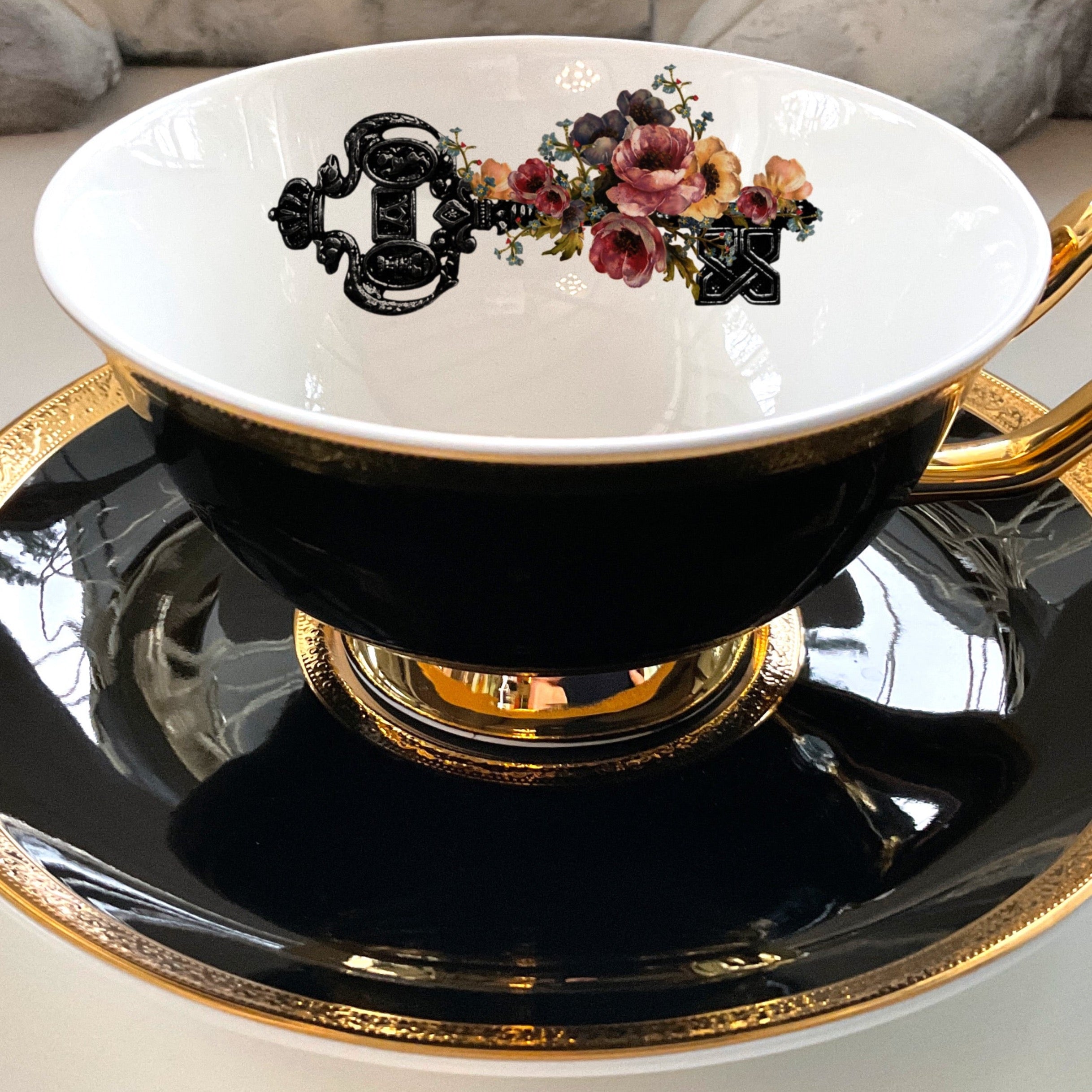 Fornasetti #39;Architettura#39; cup and saucer set - Black