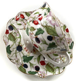 DRAAAAAMAA Queen! Lovely berry teacup and saucer set with spoon, 7 oz