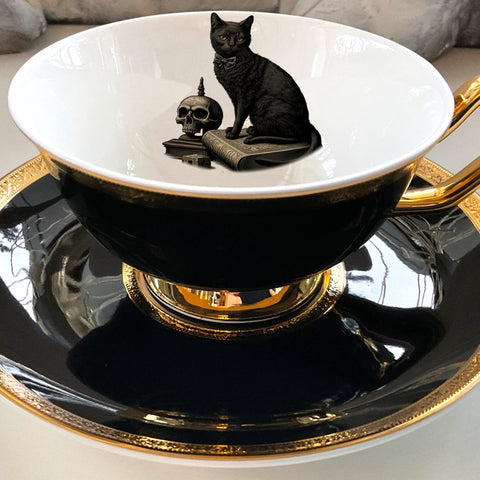 Cat Teacup and Saucer Set (8 oz)