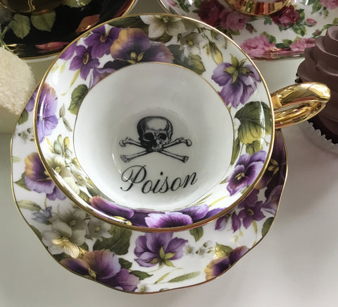 Pansy “Poison” Teacup, 8 oz, Porcelain